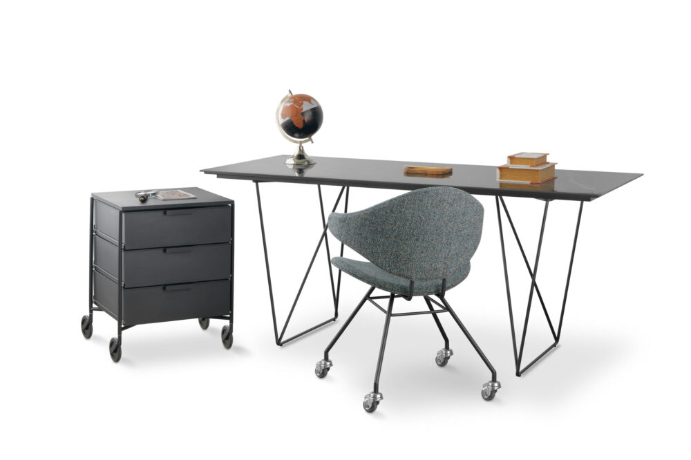 TRESTLES OFFICE - Image 2